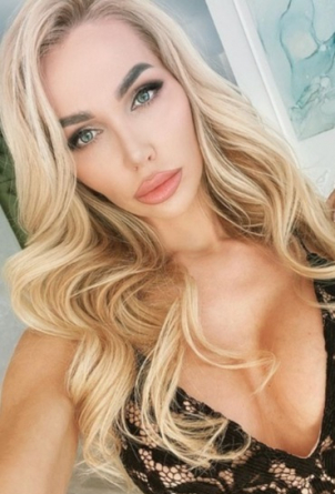 Elena 
