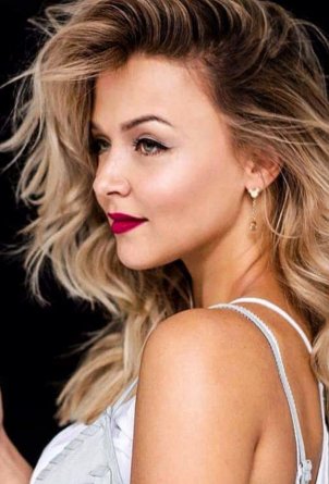 Yulia