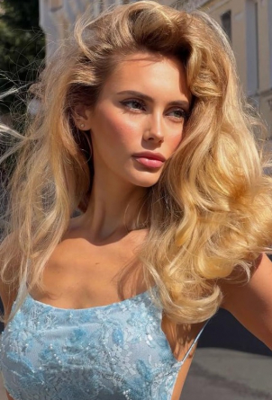 Angelina 